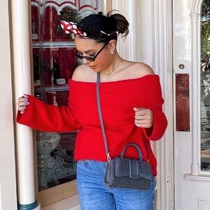 Elegant Black Handbag